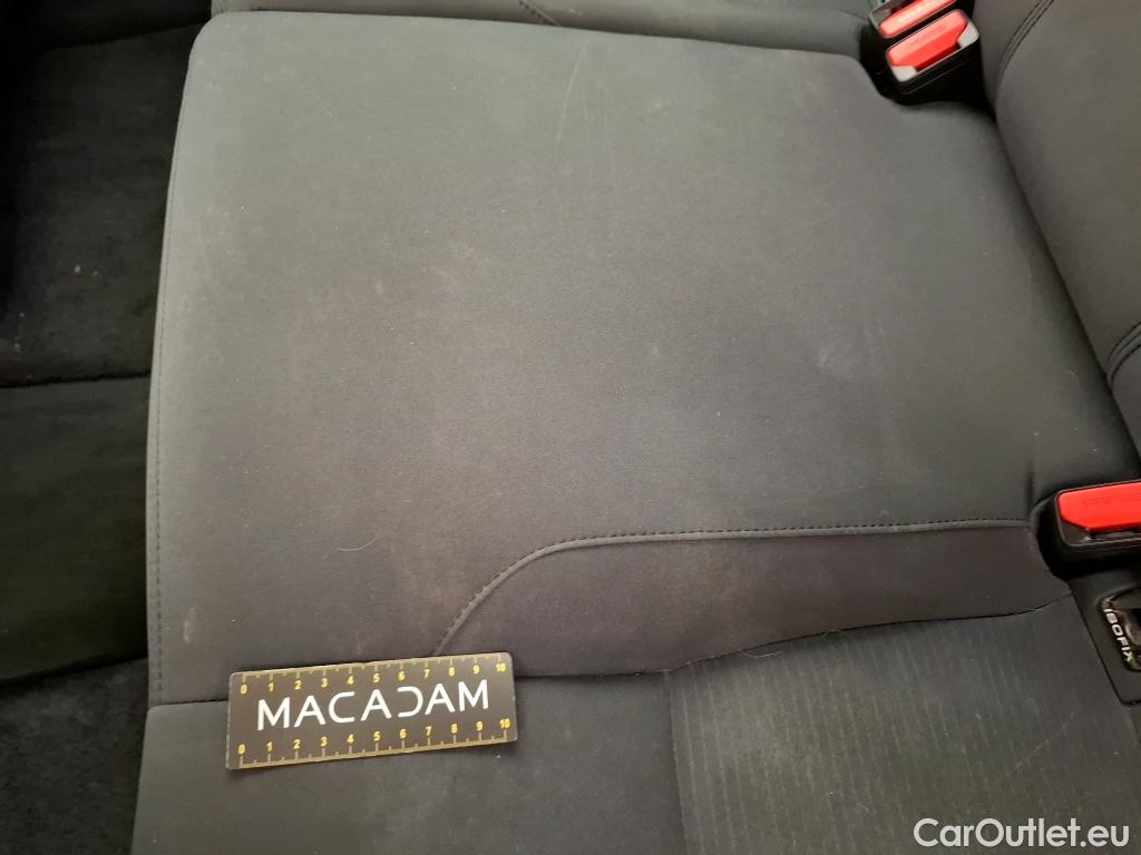  Land Rover  Discovery LAND ROVER  Sport / 2019 / 5P / SUV 1.5 P300e PHEV AUTO 4WD #39