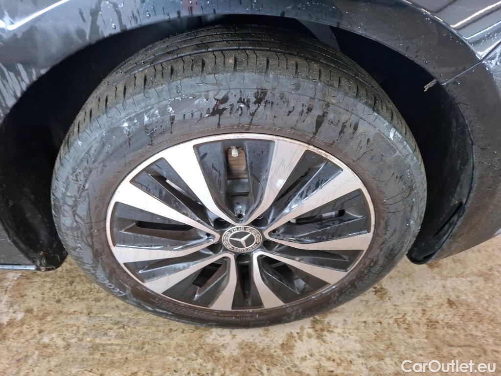  Mercedes  A-Klasse MERCEDES BENZ Classe A Compact  2018  5P  Berline A 250 e Business Line 8G DCT #28