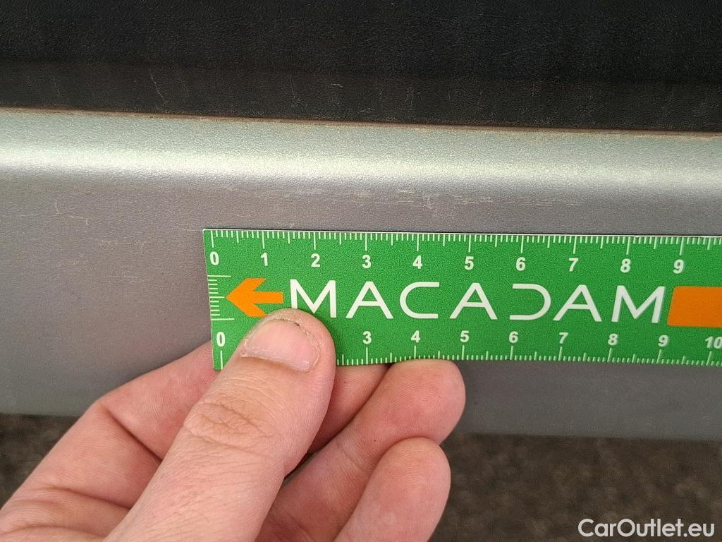  Ford  Kuga FORD  / 2019 / 5P / SUV 2.5 190 hybrid Flexifuel Pshift Titanium #32