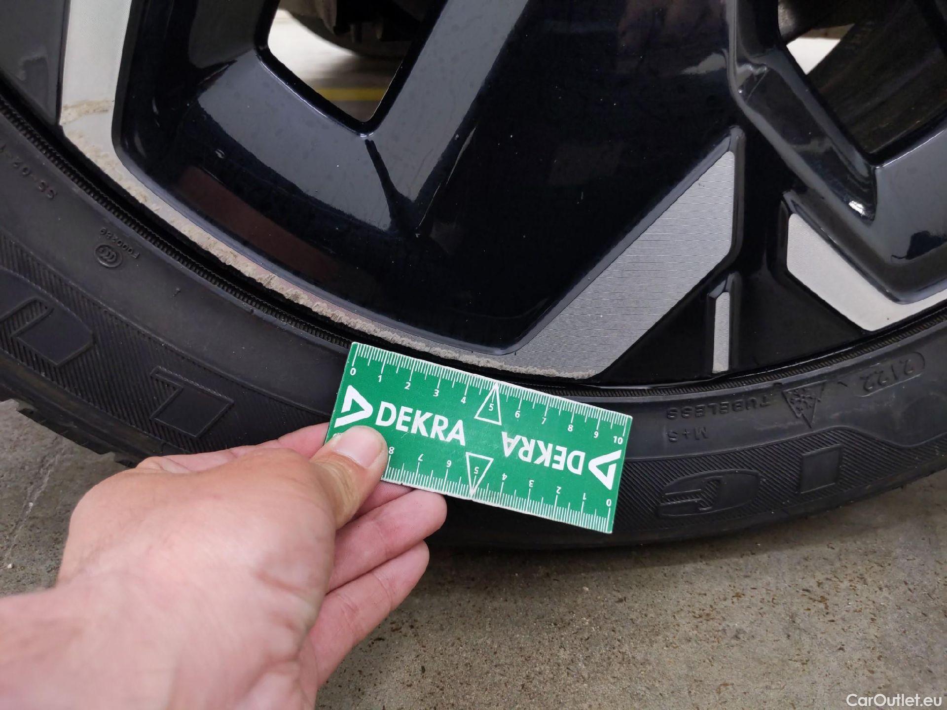  KIA  Niro  EV Motion 64kWh BVA #12