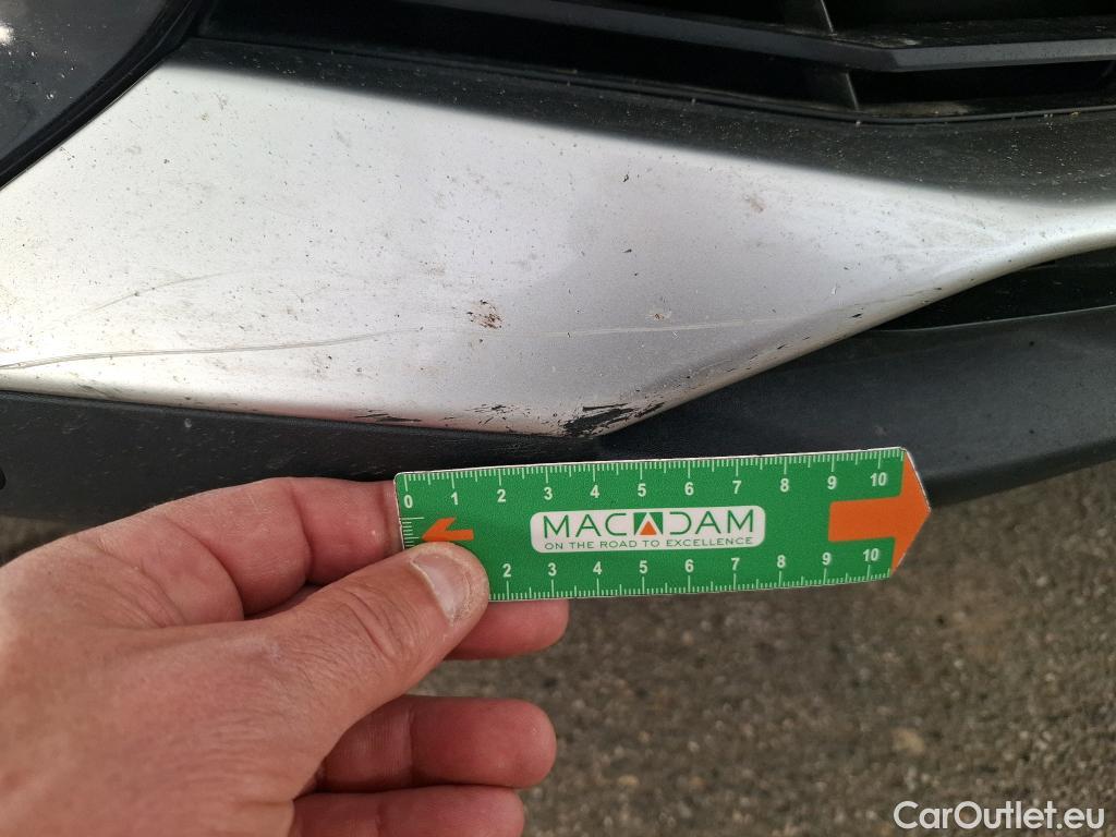  Peugeot  3008  Active Business 1.5 HDi 130CV BVA8 E6d #37