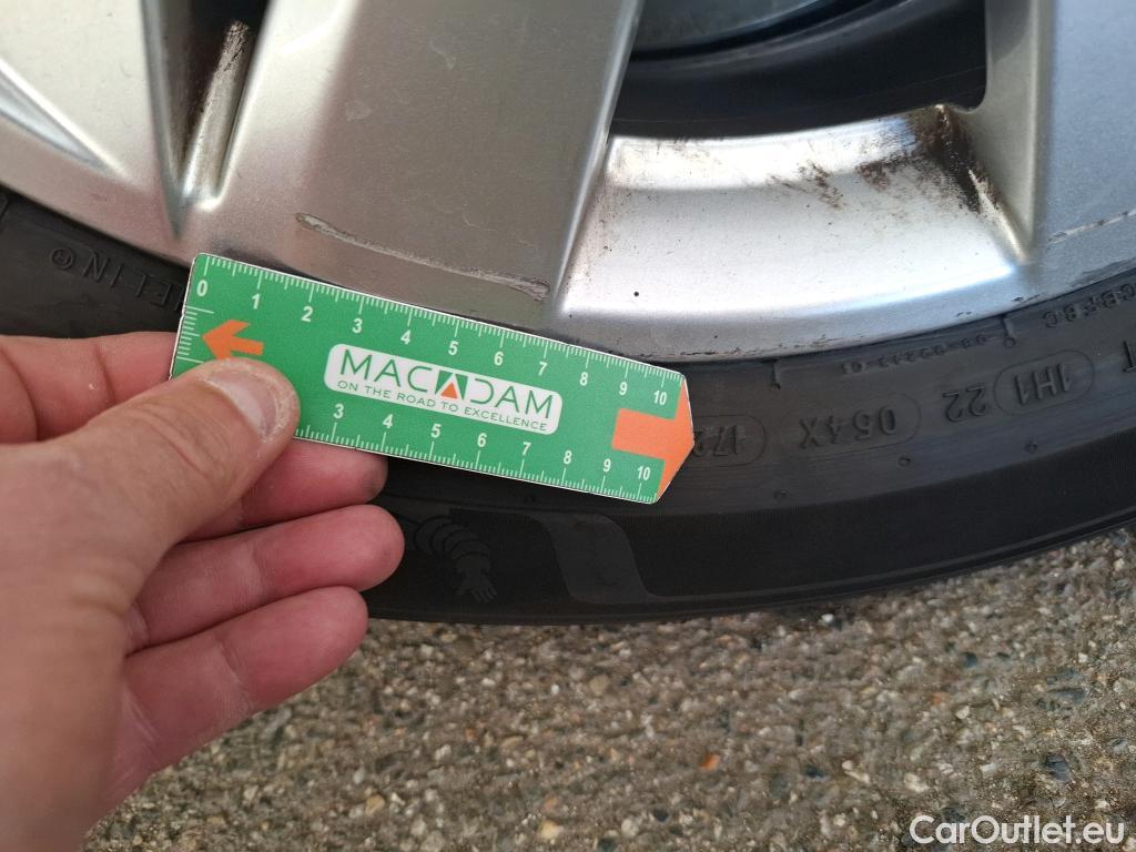  Peugeot  3008  Active Business 1.5 HDi 130CV BVA8 E6d #26