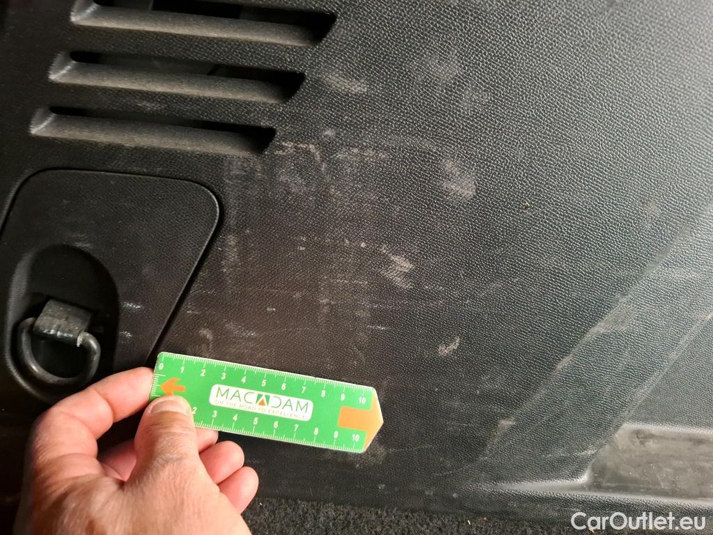  Peugeot  3008  Active Business 1.5 HDi 130CV BVA8 E6d #46