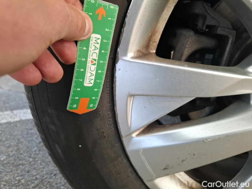  Peugeot  3008  Active Business 1.5 HDi 130CV BVA8 E6d #34