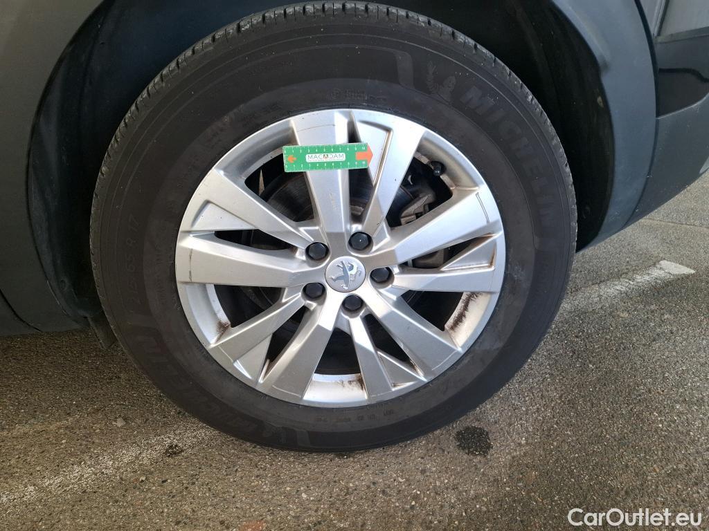  Peugeot  3008  Active Business 1.5 HDi 130CV BVA8 E6d #20