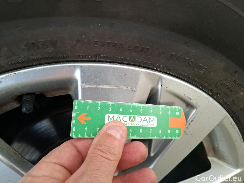  Peugeot  3008  Active Business 1.5 HDi 130CV BVA8 E6d #30