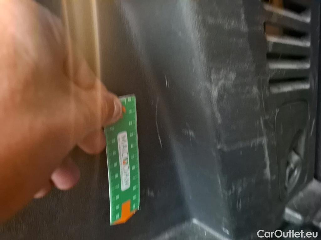  Peugeot  3008  Active Business 1.5 HDi 130CV BVA8 E6d #51