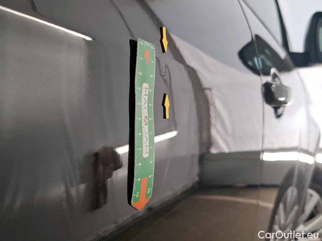  Peugeot  3008  Active Business 1.5 HDi 130CV BVA8 E6d #60