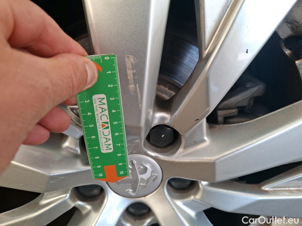  Peugeot  3008  Active Business 1.5 HDi 130CV BVA8 E6d #22