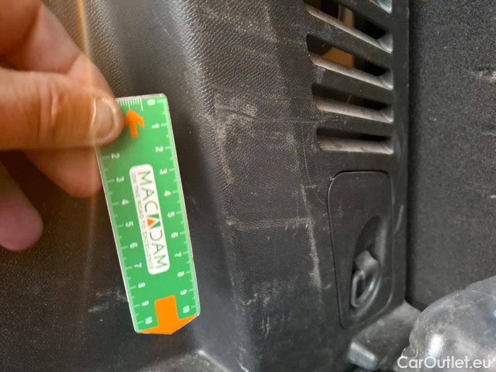  Peugeot  3008  Active Business 1.5 HDi 130CV BVA8 E6d #52