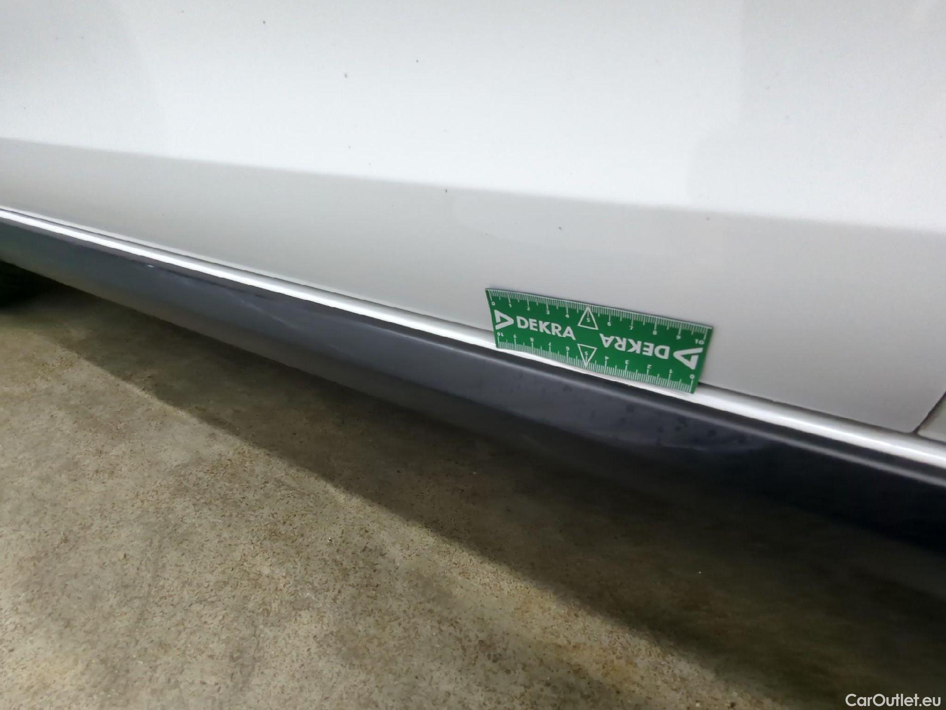  Citroen  C3  Société Feel Business R 1.5 BlueHDI 100CV BVM6 6E #16