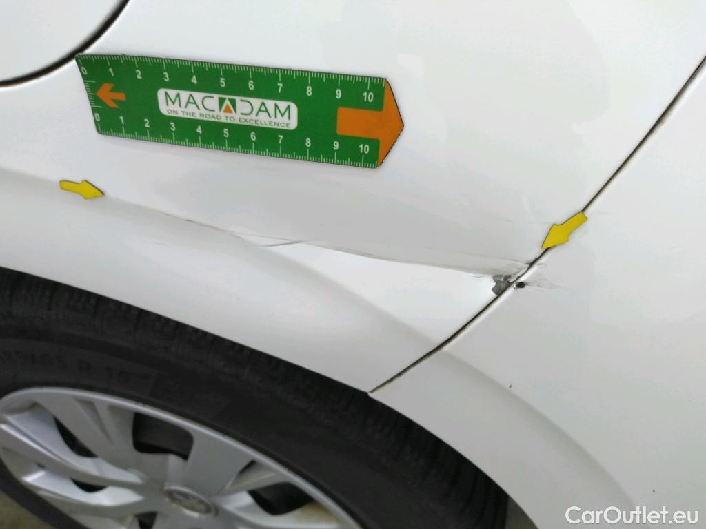  Peugeot  208  Affaire Premium Pack 1.5 HDi 100CV BVM5 E6dT #4