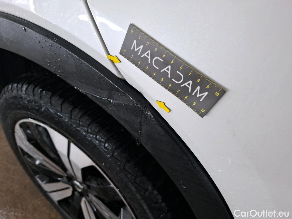  Volvo  XC 40 VOLVO XC40 / 2022 / 5P / SUV Recharge T5 262 DCT7 Plus #9