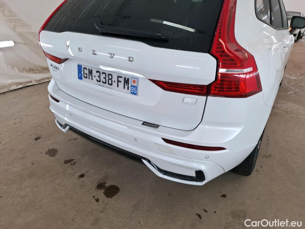  Volvo  XC60 VOLVO  / 2021 / 5P / SUV Recharge T6 350 GT 8 Plus Style Dark #44