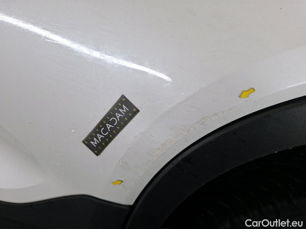  Volvo  XC 40 VOLVO XC40 / 2022 / 5P / SUV Recharge T5 262 DCT7 Plus #4