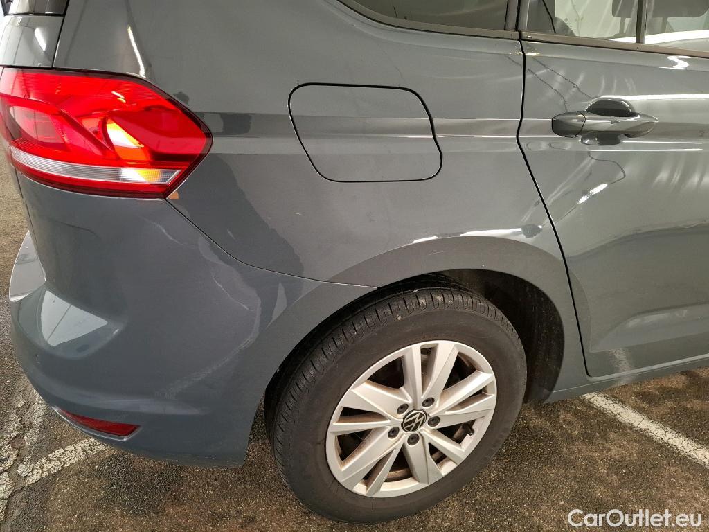  Volkswagen  Touran  Lounge Business BMT/Start-Stopp 2.0 TDI 150CV BVA7 E6d #10