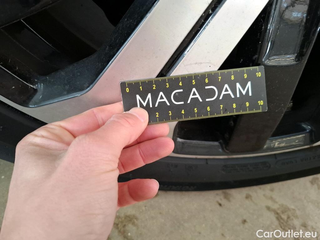  Volvo  XC60 VOLVO  / 2021 / 5P / SUV Recharge T6 350 GT 8 Plus Style Dark #35