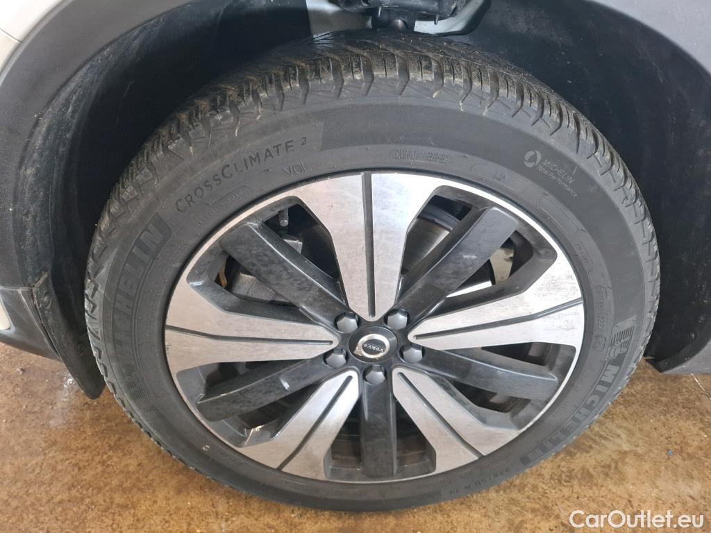  Volvo  XC 40 VOLVO XC40 / 2022 / 5P / SUV Recharge T5 262 DCT7 Plus #30