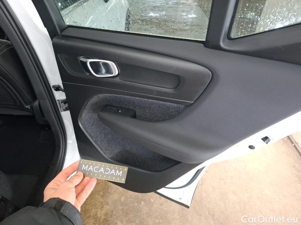  Volvo  XC 40 VOLVO XC40 / 2022 / 5P / SUV Recharge T5 262 DCT7 Plus #23