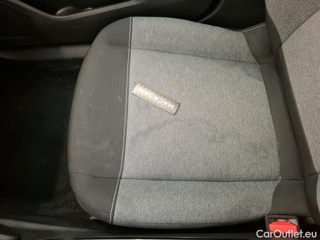  Citroen  C4  Berline Feel Nav Business R 1.5 BlueHDI 130CV BVA8 6E #17