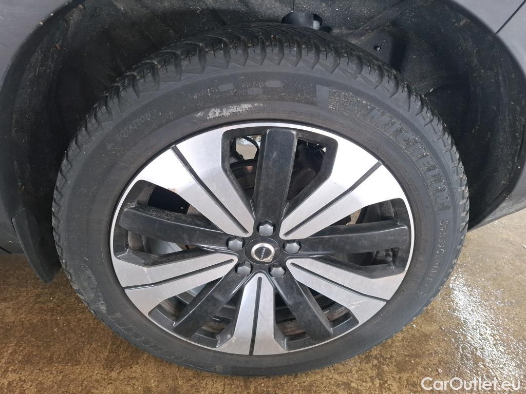  Volvo  XC 40 VOLVO XC40 / 2022 / 5P / SUV Recharge T5 262 DCT7 Plus #33