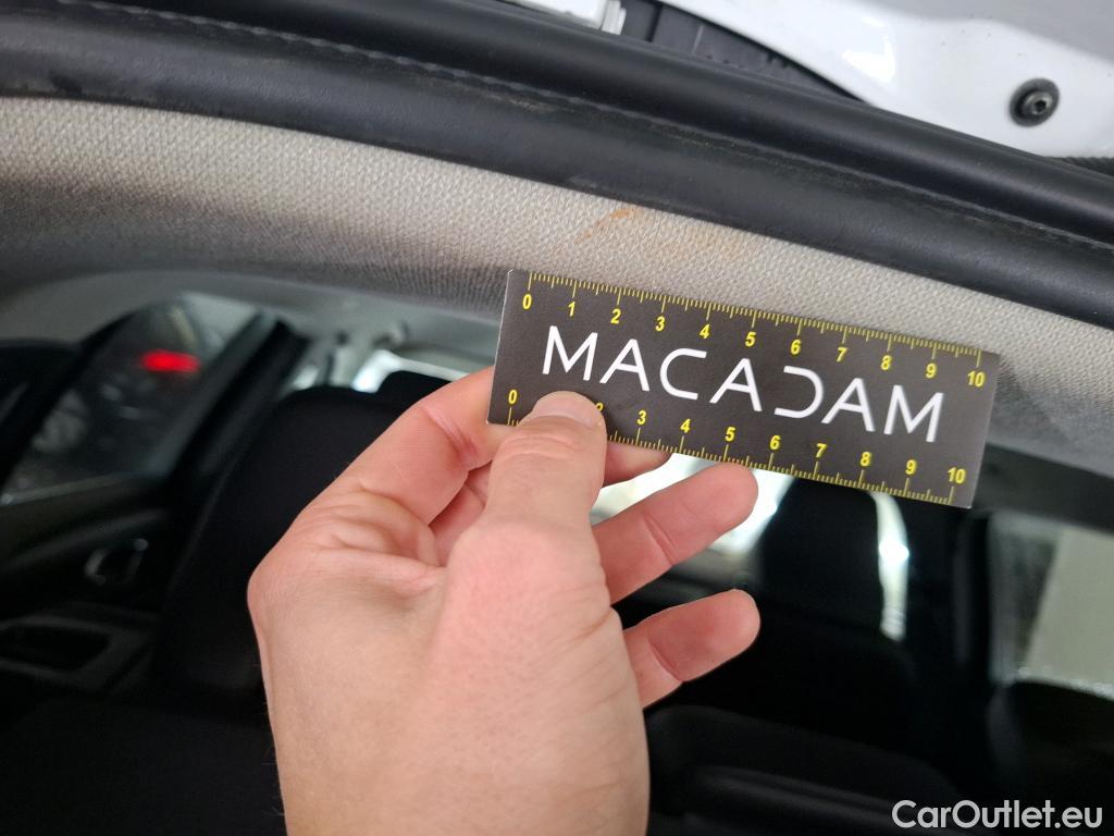  Volvo  XC 40 VOLVO XC40 / 2022 / 5P / SUV Recharge T5 262 DCT7 Plus #26