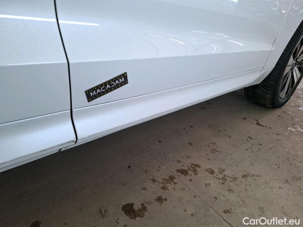  Volvo  XC60 VOLVO  / 2021 / 5P / SUV Recharge T6 350 GT 8 Plus Style Dark #20