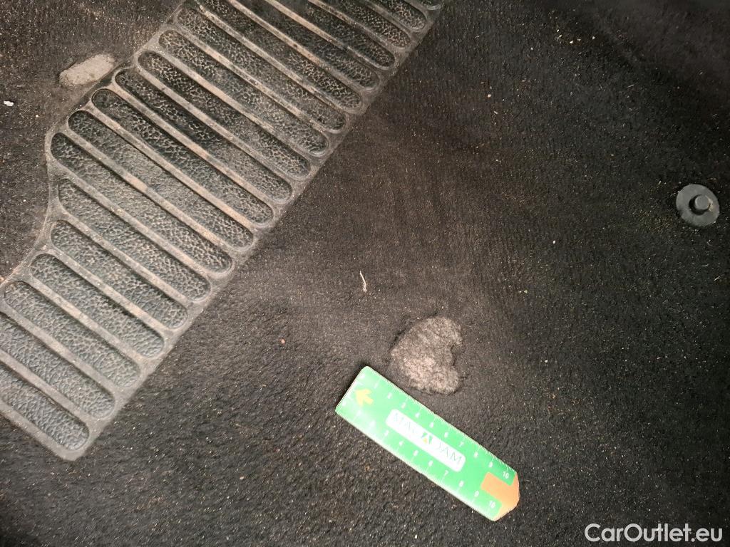  Renault  Clio  IV Air MediaNav 1.5 dCi 75CV BVM5 E6 #6