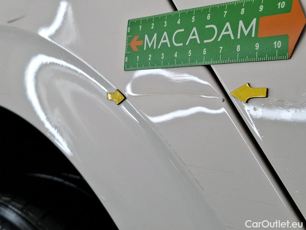  Peugeot  208  Affaire Premium Pack 1.5 HDi 100CV BVM5 E6dT #2