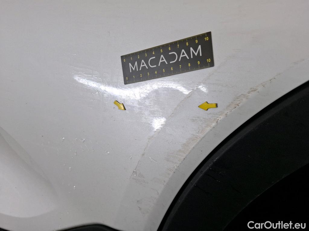  Volvo  XC 40 VOLVO XC40 / 2022 / 5P / SUV Recharge T5 262 DCT7 Plus #3