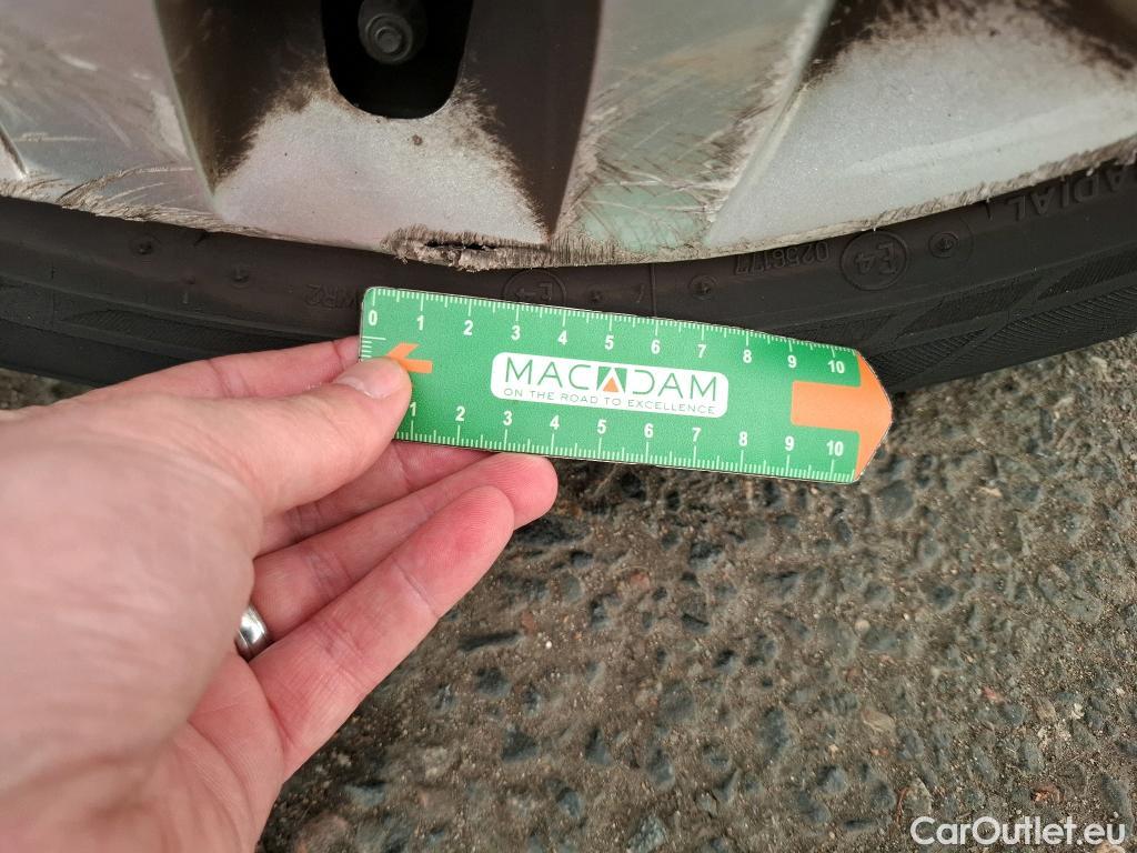  Renault  Clio  IV Air MediaNav 1.5 dCi 75CV BVM5 E6 #11