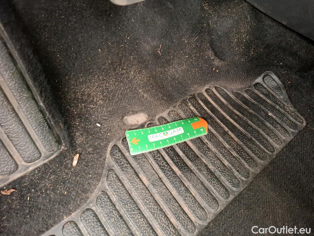  Renault  Clio  IV Air MediaNav 1.5 dCi 75CV BVM5 E6 #7