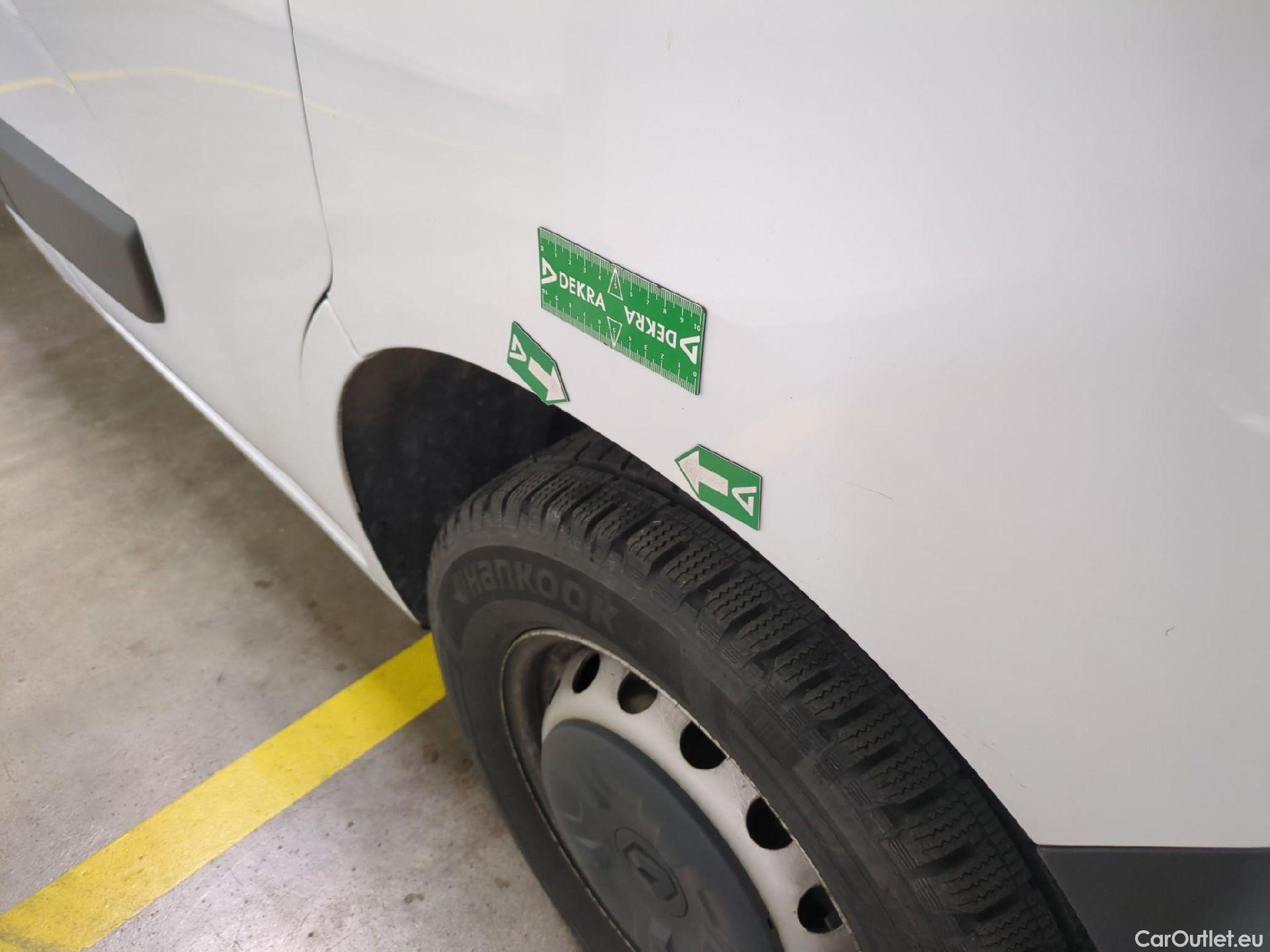  Renault  Master RENAULT  SC / 2019 / 2P / Châssis cabine CC Tr CF F3500 L3 Blue dCi 145 EVIE #7