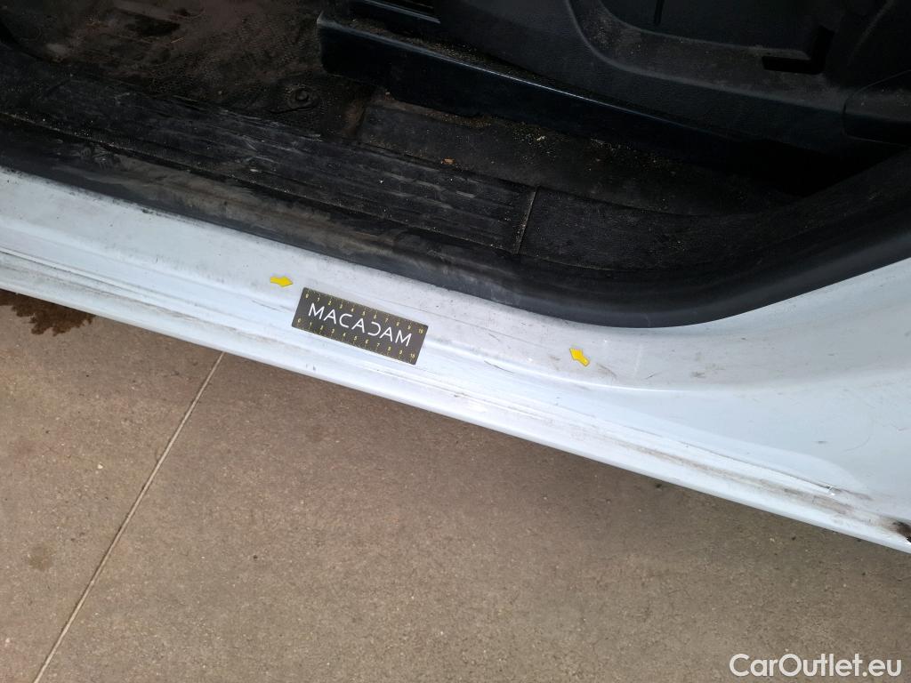  Renault  Kangoo RENAULT  / 2021 / 4P / Fourgonnette Extra - Blue dCi95 Sésame Ouvre Toi #86