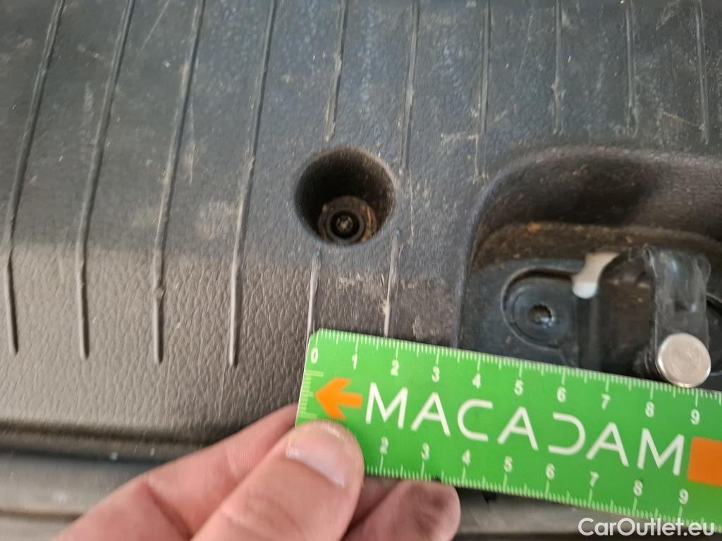  Volkswagen  Caddy VOLKSWAGEN  Cargo / 2020 / 4P / Fourgonnette 2.0 TDI 75ch Business #12