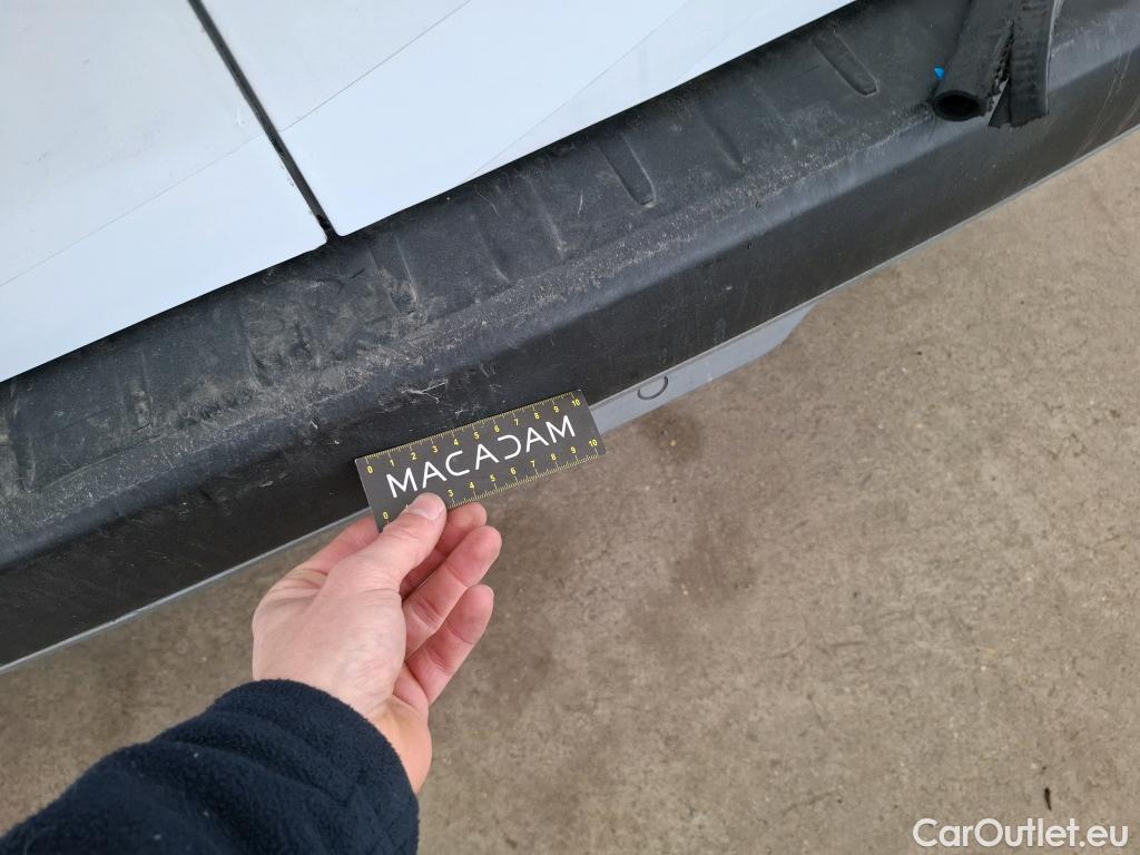  Renault  Kangoo RENAULT  / 2021 / 4P / Fourgonnette Extra - Blue dCi95 Sésame Ouvre Toi #117