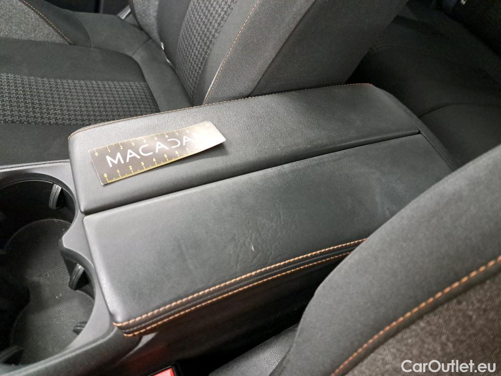  Peugeot  3008  Active Business 1.2 PureTech 130CV BVA8 E6d #21