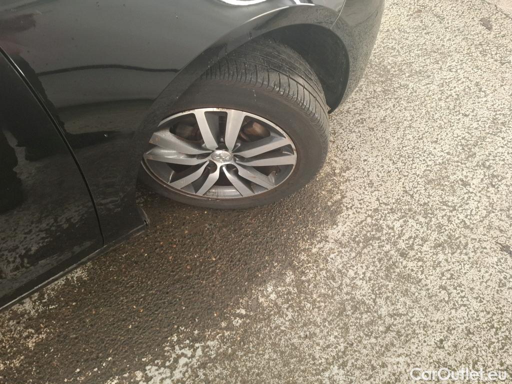  Peugeot  308  SW Allure 1.2 PureTech 110CV BVM6 E6d #10