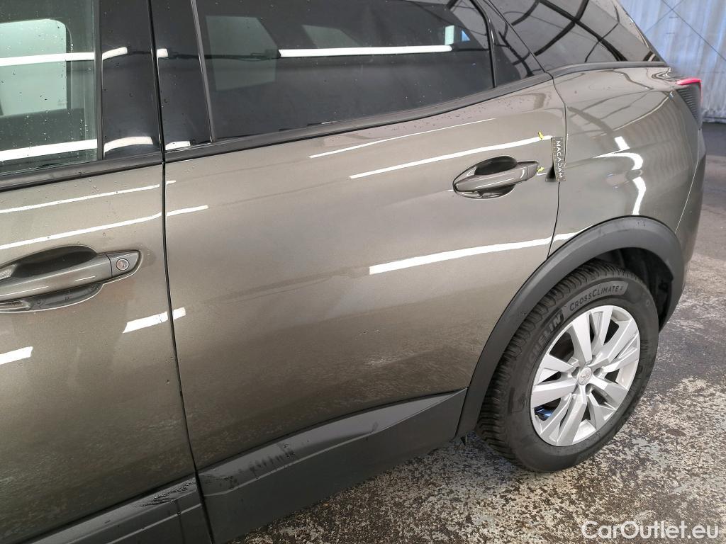  Peugeot  3008  Active Business 1.2 PureTech 130CV BVA8 E6d #1