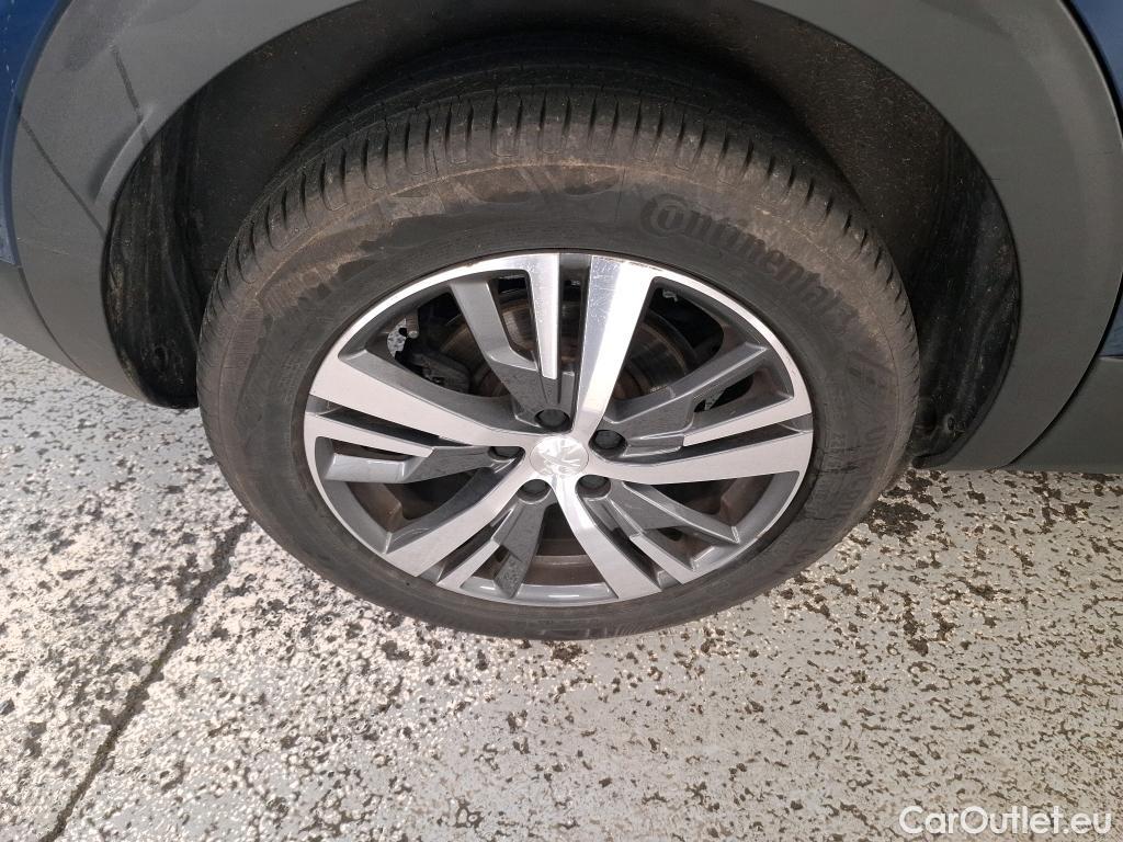  Peugeot  3008  Allure Pack 1.2 PureTech 130CV BVM6 E6d #37