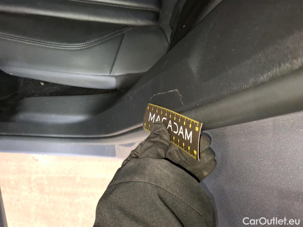  Peugeot  3008  Allure Business 1.2 PureTech 130CV BVM6 E6d #32