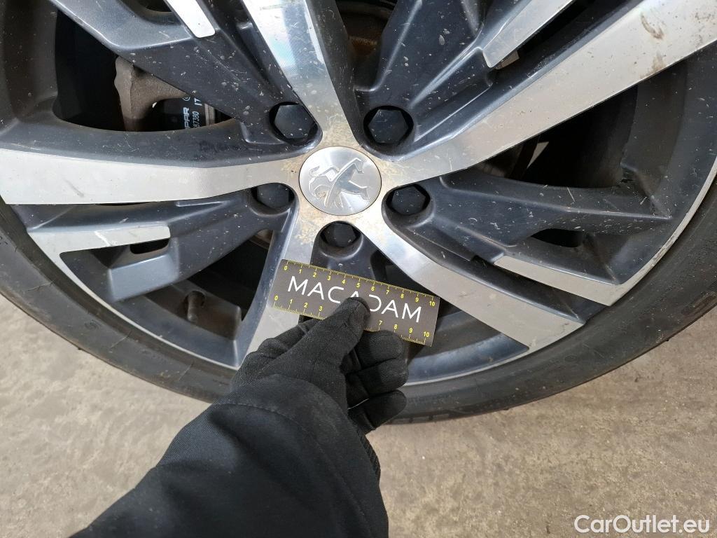  Peugeot  3008  Allure Business 1.2 PureTech 130CV BVM6 E6d #22