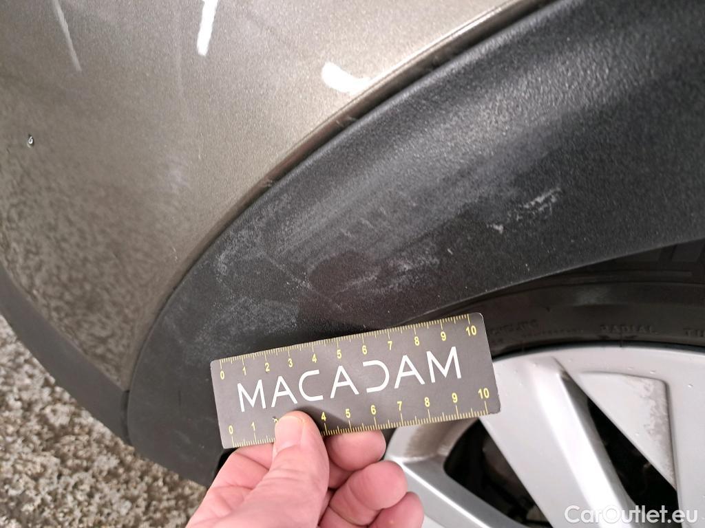  Peugeot  3008  Active Business 1.2 PureTech 130CV BVA8 E6d #35