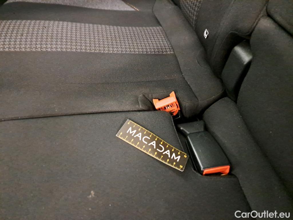  Peugeot  3008  Active Business 1.2 PureTech 130CV BVA8 E6d #19