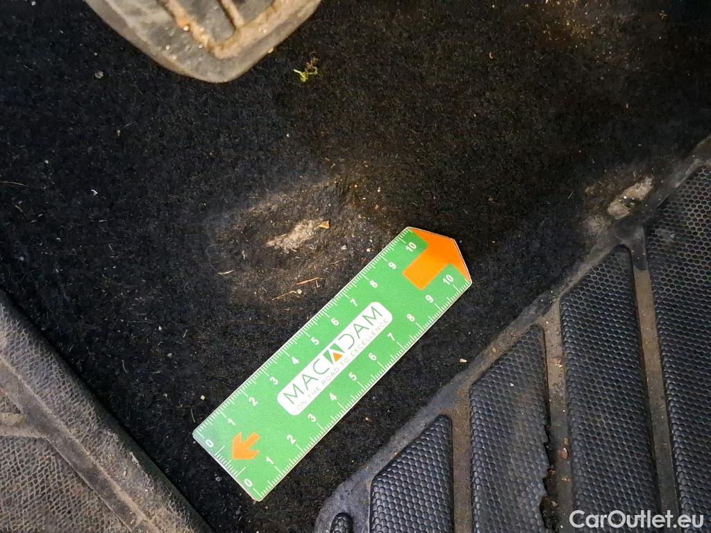  Peugeot  3008  Allure Pack 1.2 PureTech 130CV BVM6 E6d #20