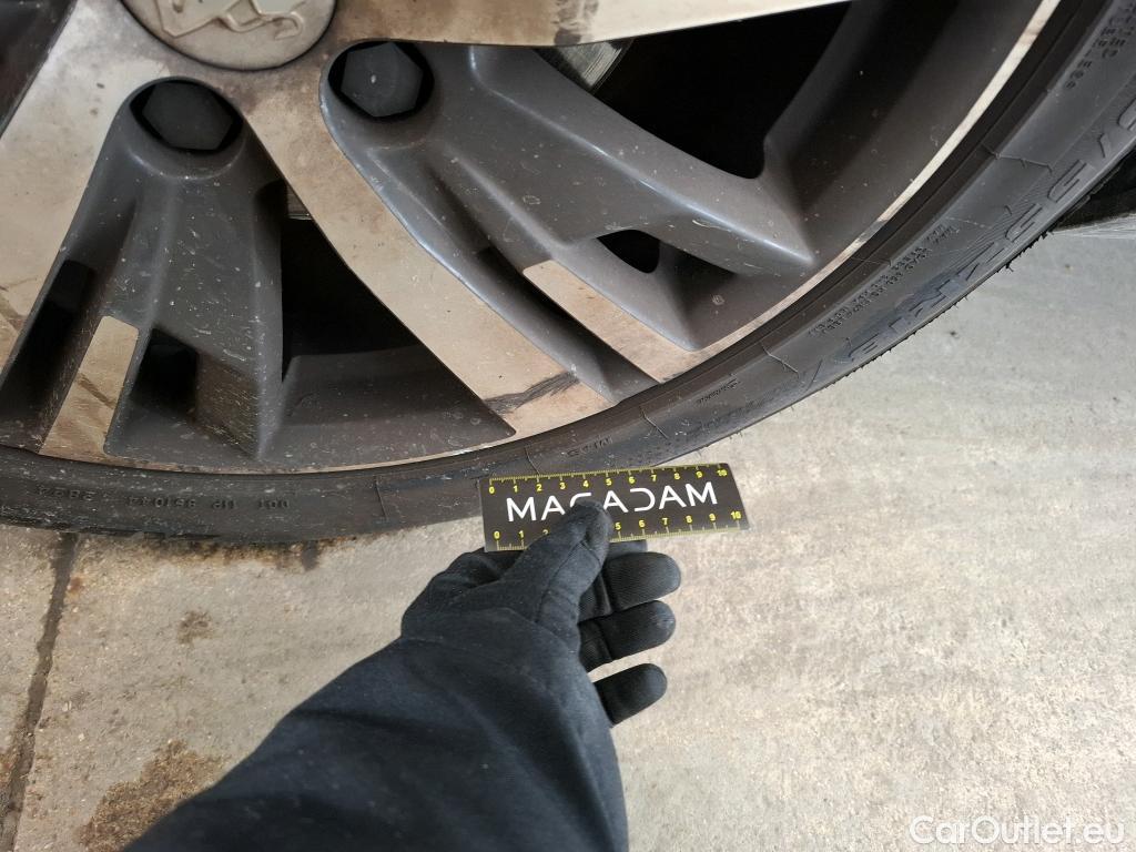  Peugeot  3008  Allure Business 1.2 PureTech 130CV BVM6 E6d #27