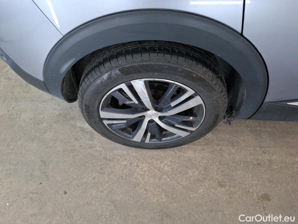  Peugeot  3008  Allure Business 1.2 PureTech 130CV BVM6 E6d #17