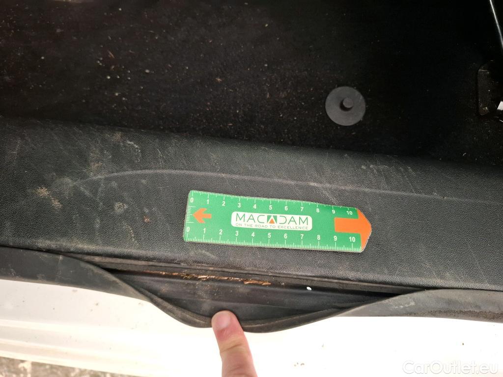  Peugeot  208  Allure Business 1.2 PureTech 110CV BVM6 E6dT #7