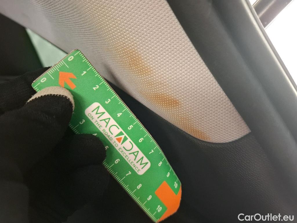  Peugeot  308 PEUGEOT  SW / 2021 / 5P / Break PureTech 130 S&S EAT 8 ALLURE #15