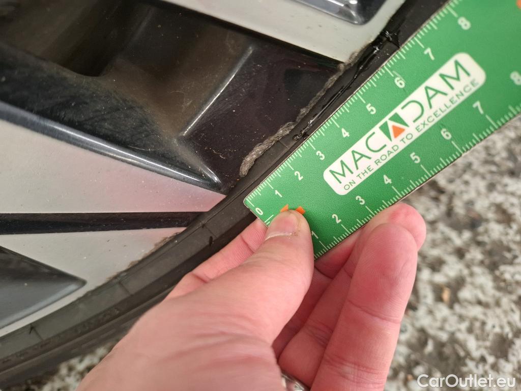  Peugeot  308  Allure 1.2 PureTech 130CV BVA8 E6d #8